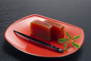 照岡屋のトマト羊羹